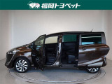 両側パワースライドドア付きだから、狭い駐車スペースなどでの 乗り降りラクラク!小さなお子さまのいるご家庭には嬉しい装備。