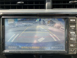 バックガイドモニターで、後方を確認しながら安心して駐車することができます。運転初心者も熟練者も必須の機能ですよ!