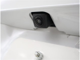バックカメラが付いているので後方確認が非常にしやすいです。今や運転初心者も熟練者も必須装備!ついていて損はないですね♪