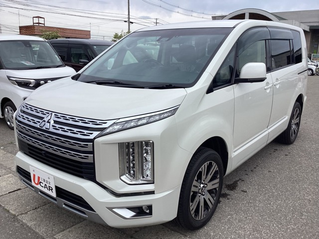 デリカD:5  2.2DT Gパワーパッケージ 4WD