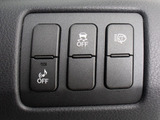 ★使いやすさや安全性を追求したステアリング周り!高級車ゆえにスイッチ類が多いのも特徴ですね!考え尽くされた配置ですぐに使いこなす事が出来ますのでご安心下さい!是非、体感してみて下さい!!
