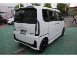 自社整備工場にてHonda車に精通したメカニックが徹底した納車整備を実施し、消耗した部品等は交換し記録簿に記載しますので安心してご使用いただけます。もちろん追加料金は頂きません◎