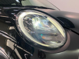 品質へのこだわり!専門のカークリーニング業者さんに依頼をして徹底的に内装・外装をキレイにしてもらっております。外装は磨きもしてもらっていますのでピカピカですね☆