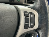 【クルーズコントロール】アクセルペダルを踏まずに一定の車速で走行できますので、高速道路など加減速の少ない道で便利です♪長距離ドライブの疲れを軽減してくれる、嬉しい装備ですよね♪