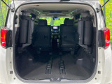 【パワーバックドア】スマートキーや運転席のボタンを押すだけでリアゲートが自動で開閉します!荷物を持っている時や、高い位置にあるバックドアを閉める際に便利な機能です♪