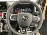 3.「認定中古車カルテ」は、走行距離や修復歴に加えてキズ・凹みの有無・状態や消耗品の交換、過去の整備状況がわかります。
