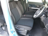 見通しのよいすっきりとした視界で、誰でも運転しやすいです