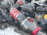 【BLITZ CARBON POWER AIR CLEANER 】吸入面積を増大できるM折り円錐型ボディーを採用し、集塵性能と吸入効率を高次元でバランス。