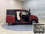 ウェルカム機能付き電動スライドドア。降車時に設定しておけば近づくだけでドアが自動でオープン!とても便利な機能です☆☆