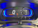 エンジンオイル、オイルエレメント、ワイパーゴム交換。その他バッテリーやベルト類など点検の上、必要な場合には交換してお渡します。
