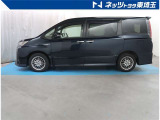 【両側電動スライドドア】ワイヤレス連動式なので遠隔操作ができ大きい荷物もっていても楽々開閉ができます♪とっても便利な機能です