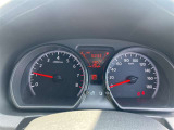 整備スタッフは国家資格を持つプロの整備士です。車検の受入/中間/完成検査と保安基準発行のすべても自社で行います。