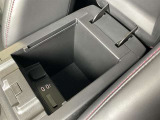 フロントの電源各種はこちら