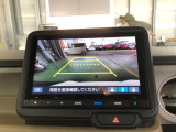 【バックカメラ】駐車時に安心のバックカメラが装備されています!