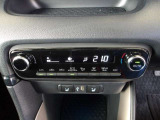 オートエアコンを装着しておりますので車内をお好みの快適な温度に保つことが可能です!