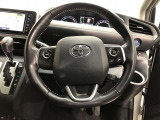 ハンドルは車を運転する上で、ずっと握っている重要なパーツです。手にフィットする物がいいですよね♪