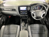アウトランダーPHEV 2.0 G ナビパッケージ 4WD 