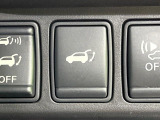 【パワーバックドア】スマートキーや運転席のボタンを押すだけでリアゲートが自動で開閉します!荷物を持っている時や、高い位置にあるバックドアを閉める際に便利な機能です♪