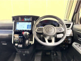 運転しやすいインパネ周りです。見やすいレイアウトで快適なドライブをサポートします☆☆