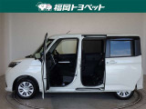 両側パワースライドドア付きだから、狭い駐車スペースなどでの 乗り降りラクラク!小さなお子さまのいるご家庭には嬉しい装備。