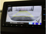 バックガイドモニターで、後方を確認しながら安心して駐車することができます。運転初心者も熟練者も必須の機能ですよ!