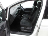 このお車は前のお客様から直接買取させて頂いておりますので使用状況やメンテナンス状況詳細な情報を次のお客様にお伝えいたします。詳細な情報を知っていますので、より詳しいお車の状態が分かっております♪