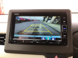 【バックカメラ】駐車時に安心のバックカメラが装備されています!