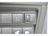 バックガイドモニターで、後方を確認しながら安心して駐車することができます。運転初心者も熟練者も必須の機能ですよ!