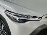 LEDヘッドライトです。デザイン性がよくとても明るいので、夜間の走行や悪天候でも安心です。しかも長寿命!