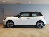 MINIオーナーのために設計されたオリジナルのMINI自動車保険がございます。車のことは全ておまかせください。