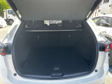 荷室は広くたくさんの日用品のお買い物をお載せできてレイアウト次第で用途が盛りだくさんです。