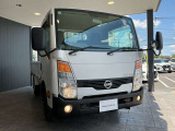 明るくて見やすいヘッドライト夜間の運転も安心です☆