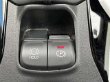 電動パーキングブレーキとブレーキホールド搭載!