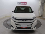 納車前にしっかり点検してお渡ししております。全店舗サービス工場も併設しております。納車後も安心してお任せ下さい。