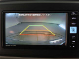 バックカメラが付いているので後方確認しながら安心して駐車することができます。