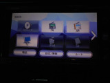 オーディオはDVD・CD再生、SDカードに対応しています。