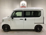 購入後も自社指定整備工場完備でお客様の愛車をしっかりサポート致します!御納車時には安全かつ安心してお乗り頂けるようホンダ専門知識を持つ整備スタッフが点検・整備・装備も説明をしてお渡ししております。
