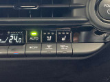 シートエアコン付です。シートを暖めたり冷やしたりできる、快適装備の一つ。 暑い夏もシートが冷える冬も快適にドライブが楽しめそうですね。
