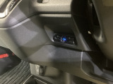 ETC付いてます。ETCが使用可能な道路通行料はキャッシュレスでスマートに走行できます。再セットアップして納車致します。