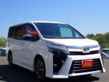 ヴォクシー 2.0 ZS 煌III 4WD 