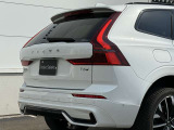 ◆バック/万が一を考え、安全性を重視する方に選ばれているVOLVO車。ドアを開閉するとその重み・厚みに驚くはず