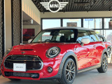 【MINI正規ディーラーMINI NEXT福岡東】弊社車輌をご覧頂き、誠にありがとうございます♪車輌価格には保証料金も含まれております。安心してご検討下さい! ※定休日 第二・第三火曜日と毎週水曜日