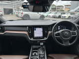 V60 T5 インスクリプション 本革シート 修復歴無し