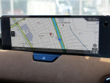 マツダコネクトの12.3インチワイドセンターディスプレイです。『Android Auto』『Apple CarPlay』や独自のコネクテッドサービスに対応したインターフェイスシステムです。