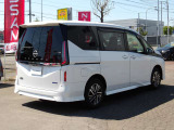 セレナ 2.0 ハイウェイスターV 4WD 