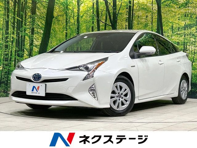 トヨタ プリウス 