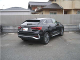 遠方へのご納車も承っております。 ご納車後は最寄のアウディ正規ディーラーで点検整備や保証修理が受けられます。