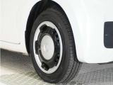 認定中古車では、厳しいHonda認定基準をクリアした厳選されたHonda認定中古車のみ、取り扱っております。「ご購入前の安心」「納車後の信頼」を車両と一緒に提供しております。