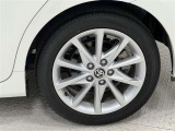 タイヤサイズは215/50R17!純正アルミホイール!納車前の点検時にタイヤ交換させていただきます!