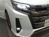 LEDヘッドライトです! 明るく、省電力です!!